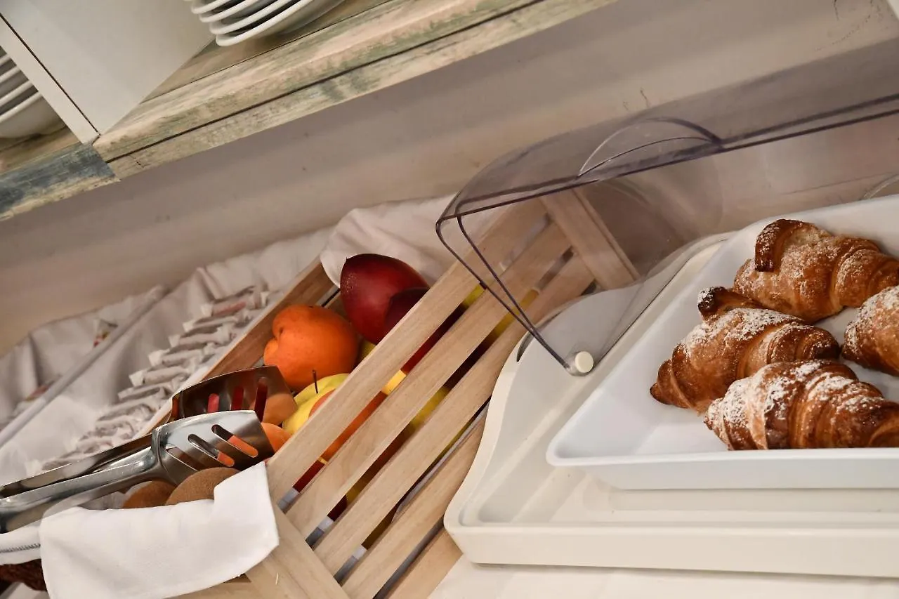 Hotel Criniera D'Oro 리미니
